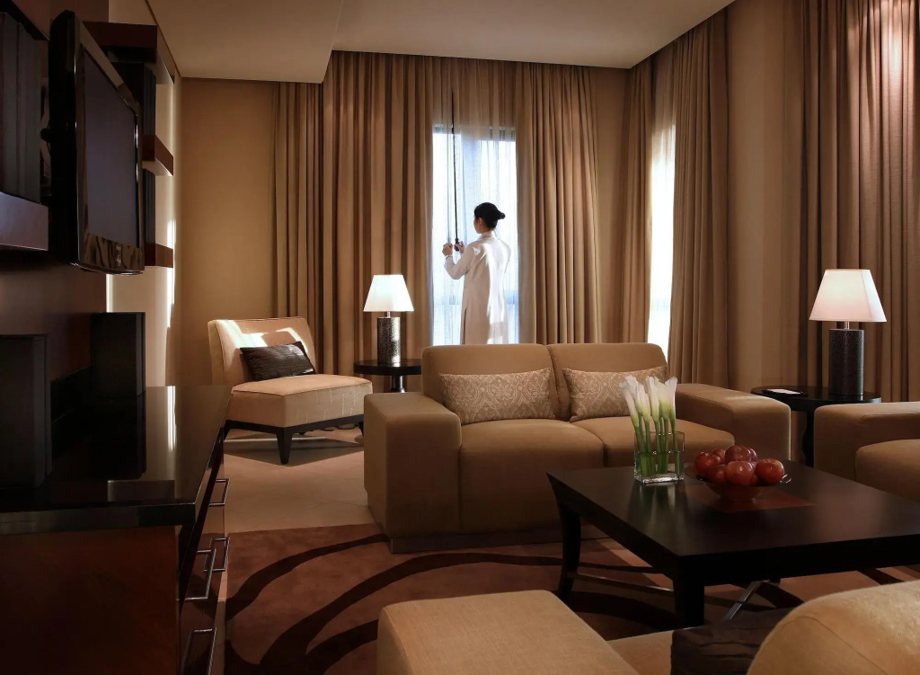 Shangri-La Hotel Apartments Qaryat Al Beri