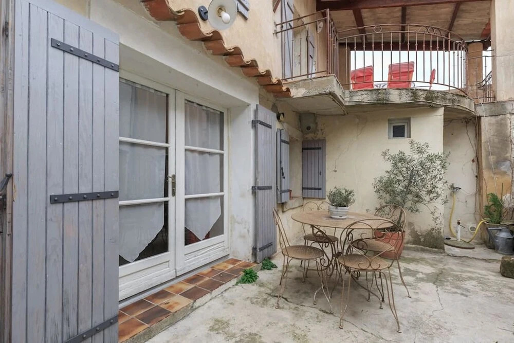 House With 2 Bedrooms in L'isle-sur-la-sorgue, With Terrace and Wifi