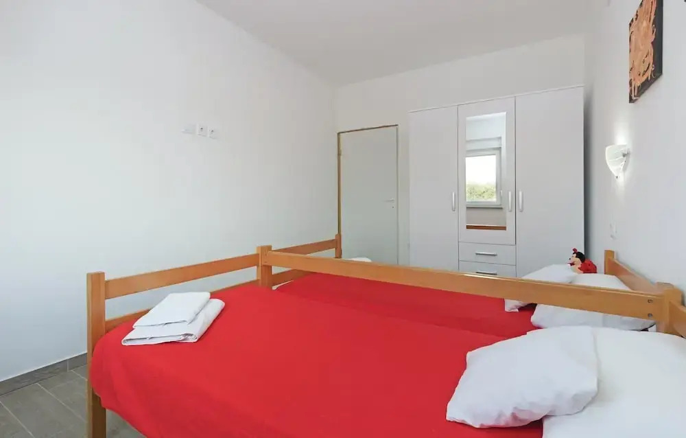 Amazing Home in Vodnjan With Wifi, 3 Bedrooms and Outdoor Swimming Pool