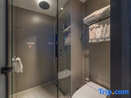 Memory Shiguang E-sports Hotel (Nanchang Wangfujing Branch)