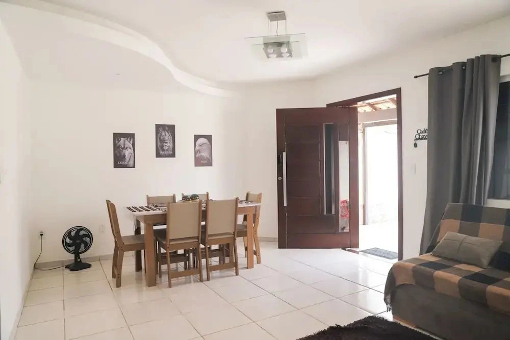 Casa de Praia Pet Friendly com Churrasqueira e Ar