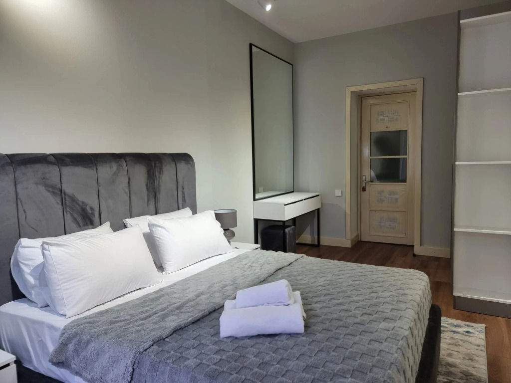 Апартаменты Emporium apartments