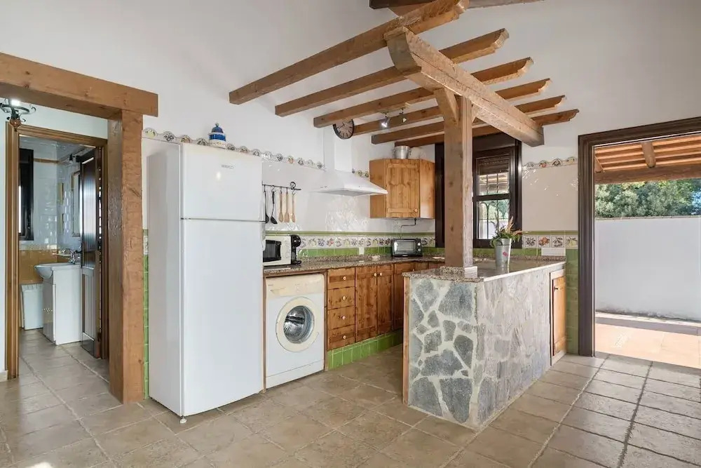 Apartamentos con Wifi y piscina