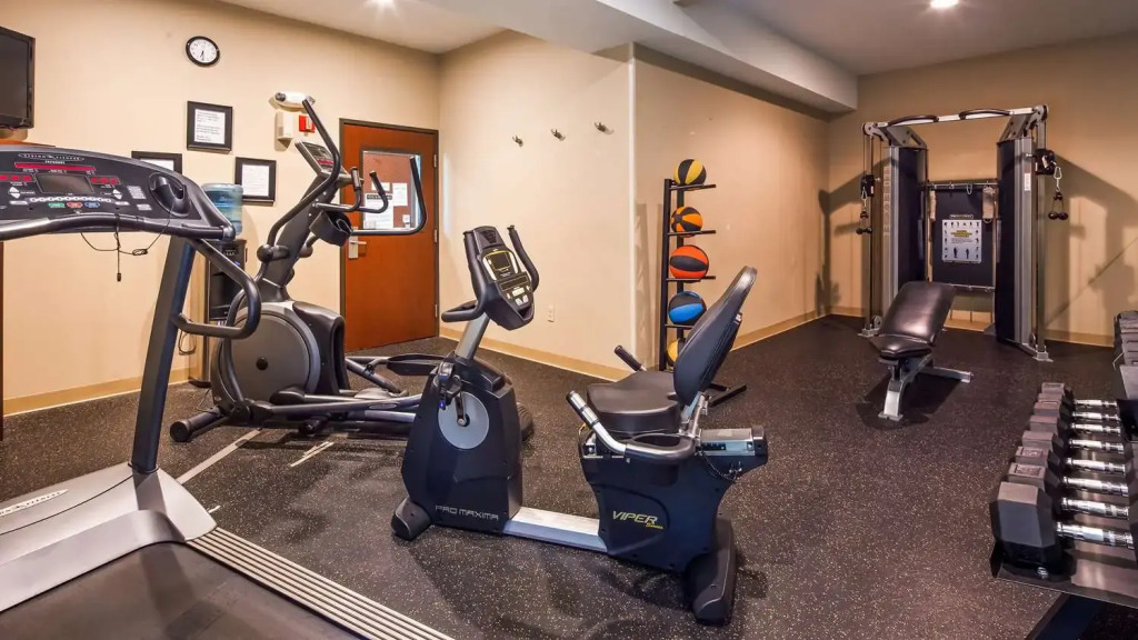 Best Western Plus Prairie Inn