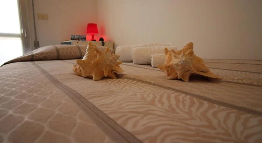 Hotel Kiss