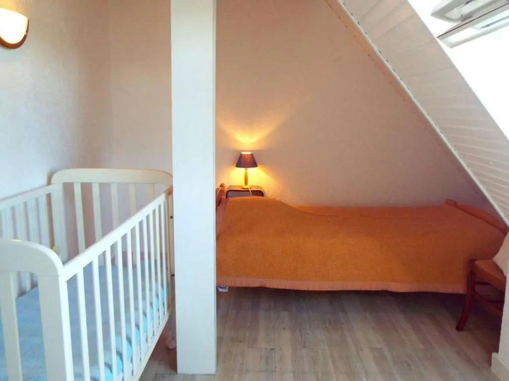 Appartement La Trinité-sur-Mer, 2 pièces, 5 personnes - FR-1-477-61
