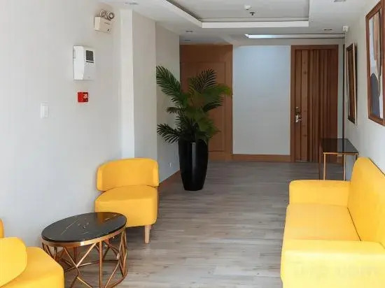 Sans Hotel at The Luxebridge Suites Davao