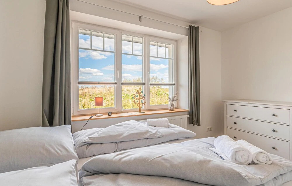 Amazing Home in Dagebüll With 4 Bedrooms, Sauna and Wifi
