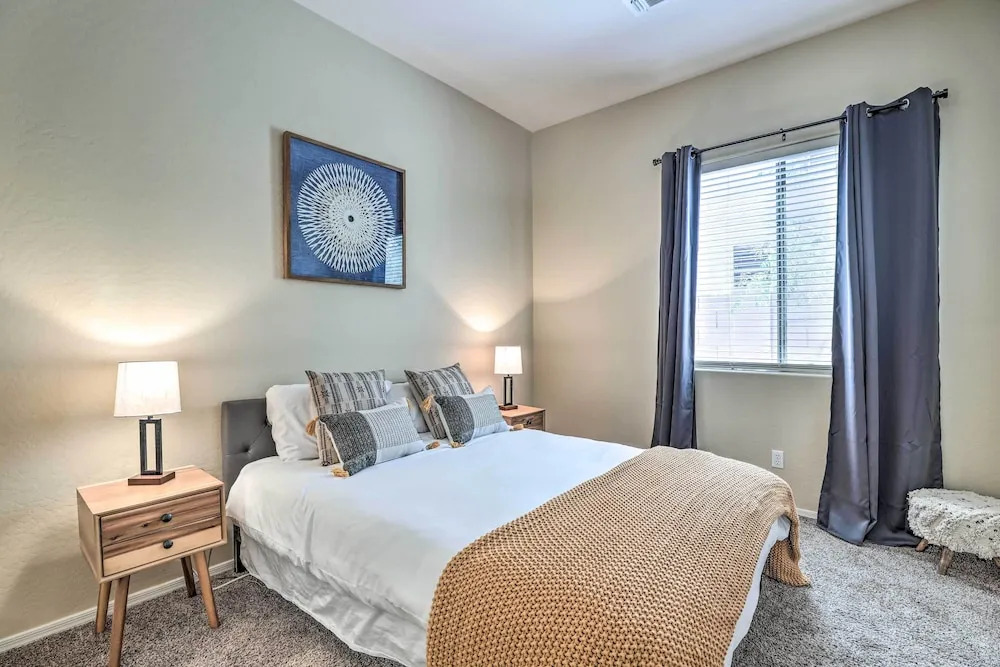 Near Golf & Spring Training: Goodyear Home w/ Pool