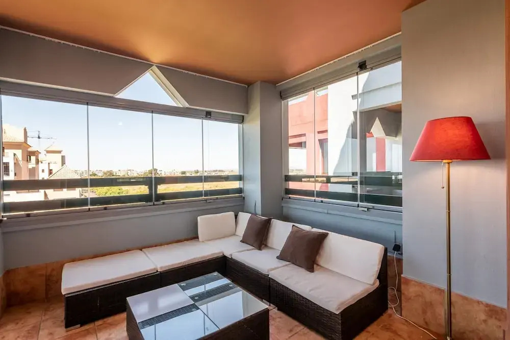 2-bedroom Apartment With Pool