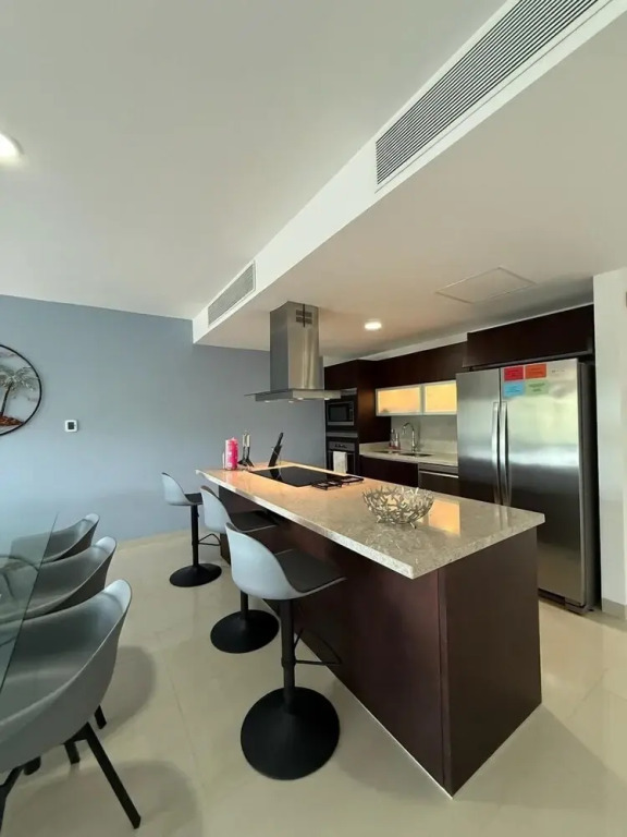 New Casa Paradise Ocean View 2 Bedroom Apts