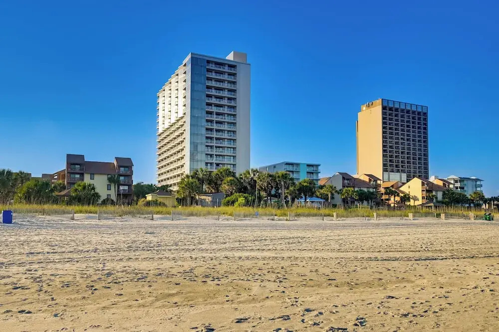Ocean-view Balcony: Peaceful Forest Dunes Condo!