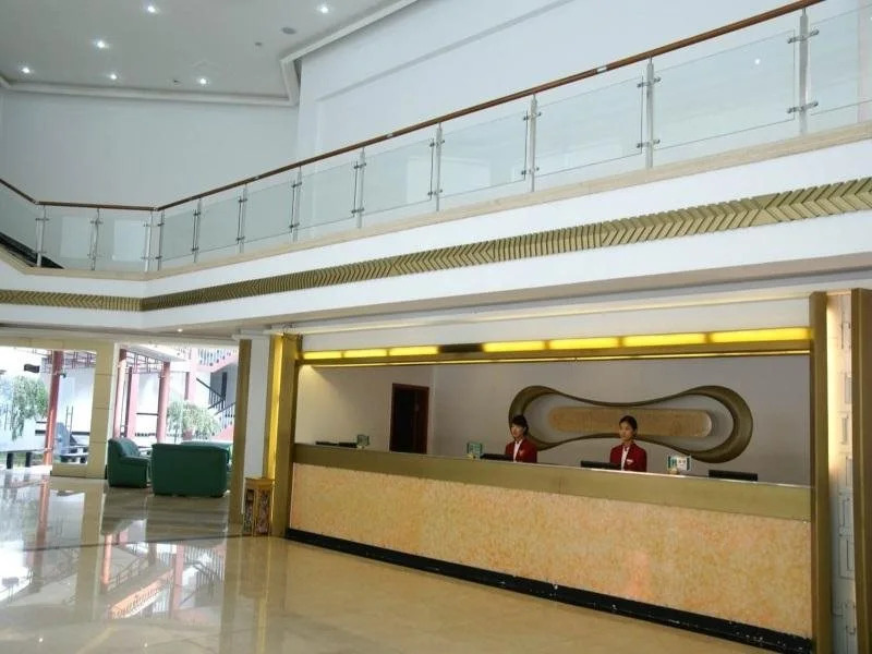 Hollyear Inn Zhangjiajie
