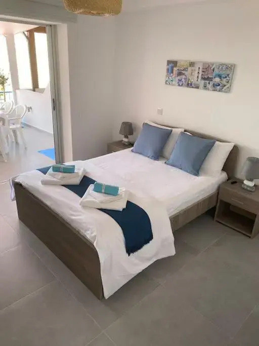 Casa Azzuro - Luxurious Modern Apartment Kapparis