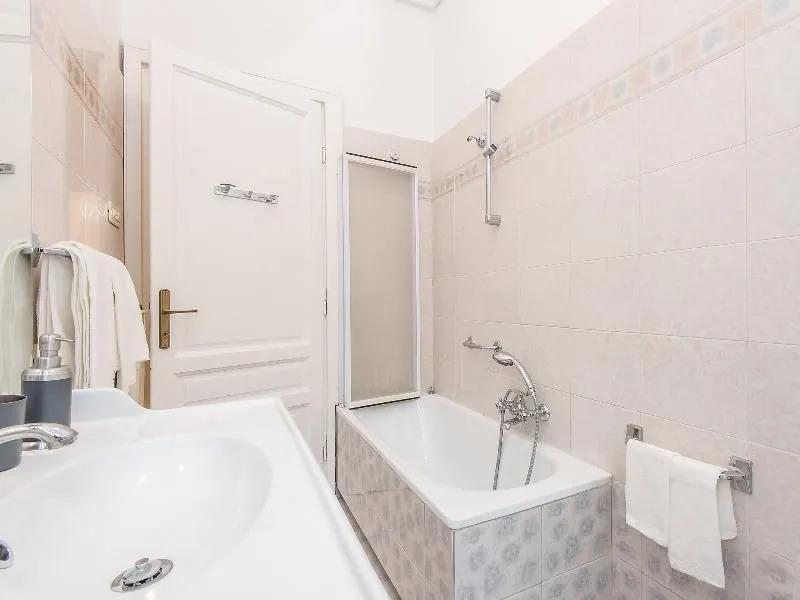 Vaticano Giuliana - Three Bedroom