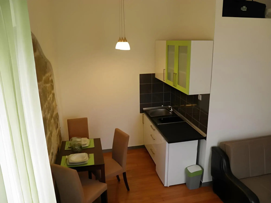 Beach City Pearls Apartments