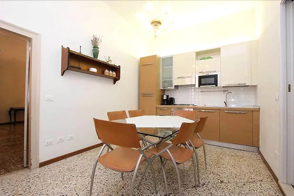 City Apartments - San Stae