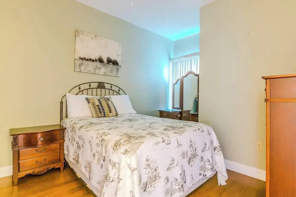Beachview Condo at Legacy Tower 1 -405 - Fully Furnished 3 Bedroom 2 Bathroom