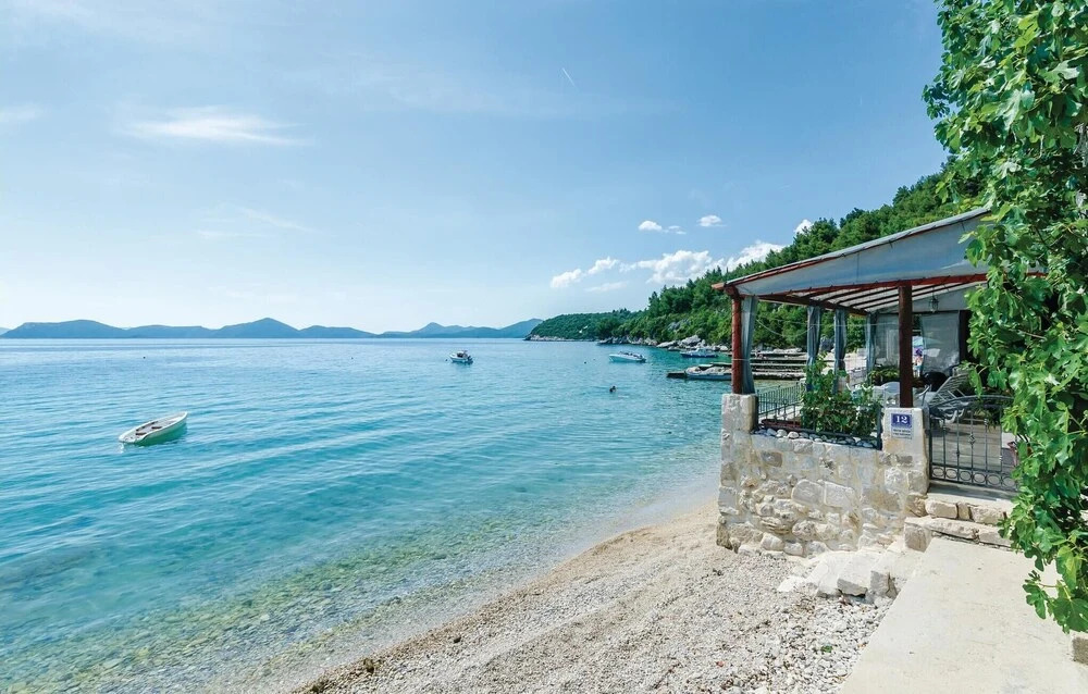 One-Bedroom Holiday Home In Slano