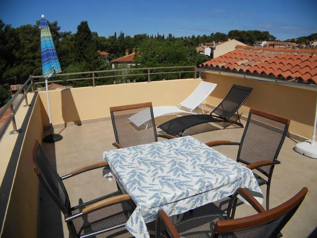 Stella Mare Apartments
