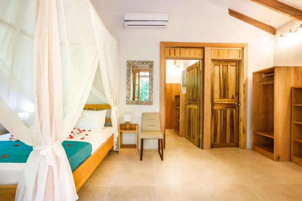Casa Merlin Yoga & Welness Hotel
