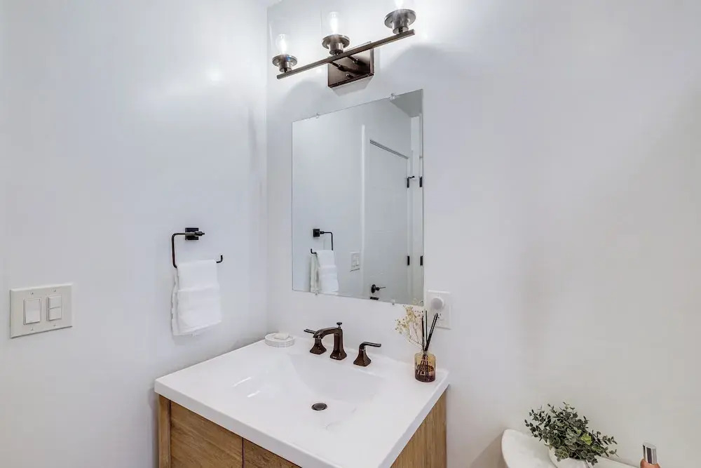 Upscale Family Retreat Near DC & Georgetown!
