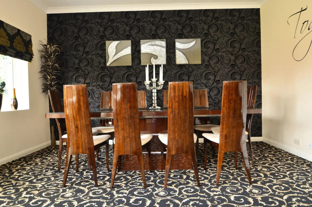 Lyndricks House
