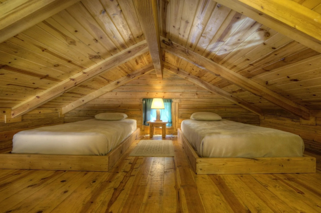 Powder House Lodge