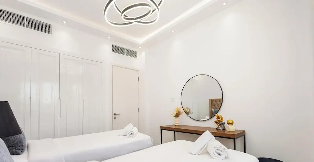 LUX The Serene Springs Villa 2