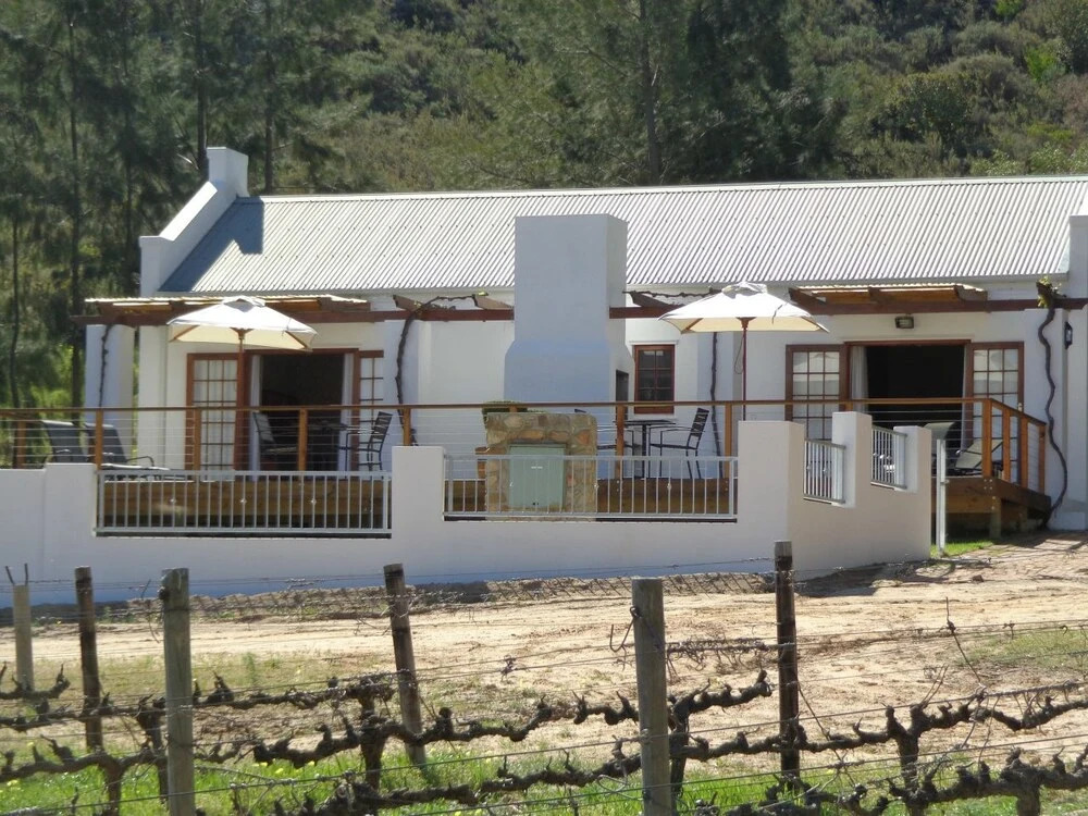 Topiary Vineyard Cottages