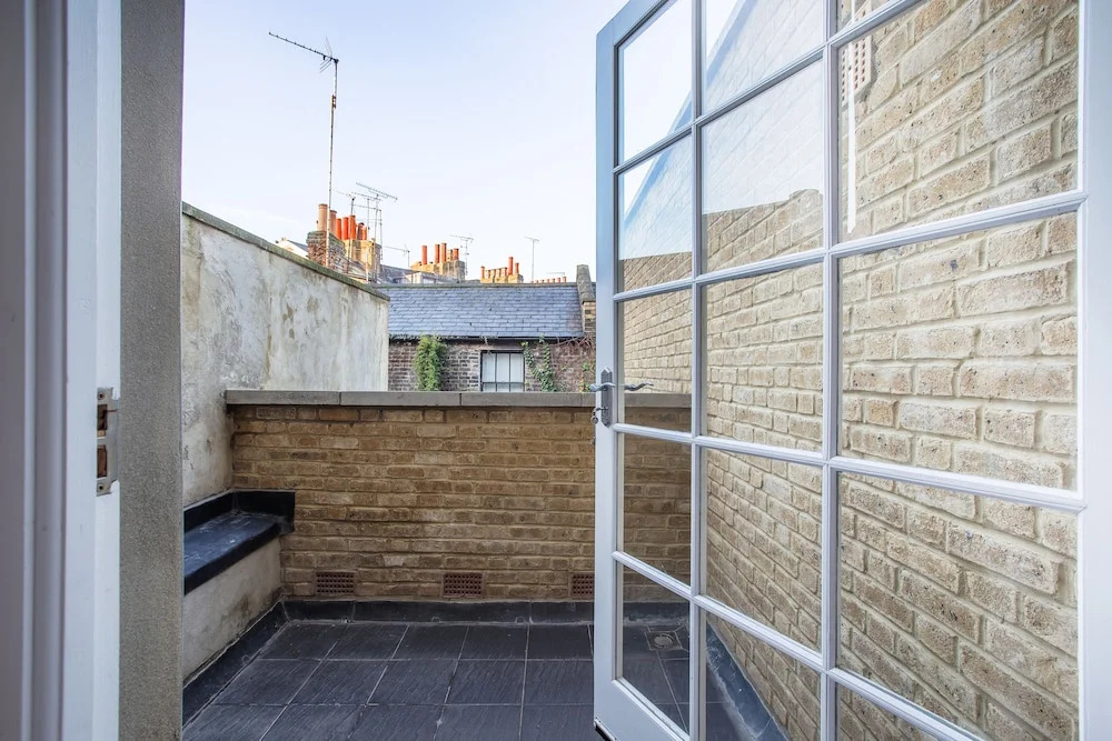 3 BDR Maison South Ken by The Residences