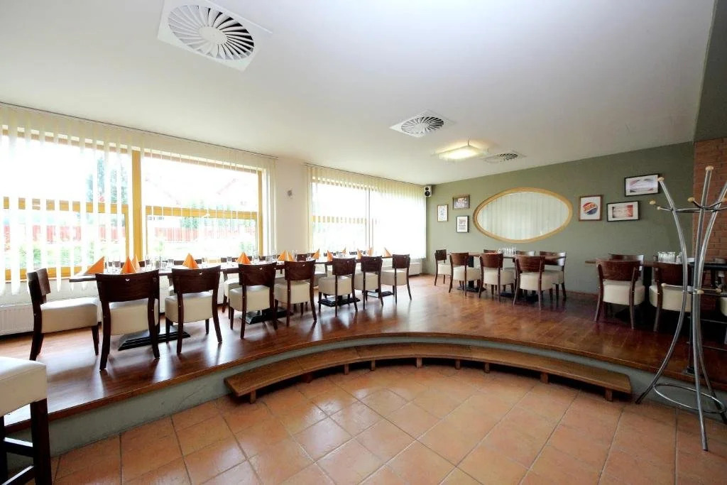 Hotel S-centrum