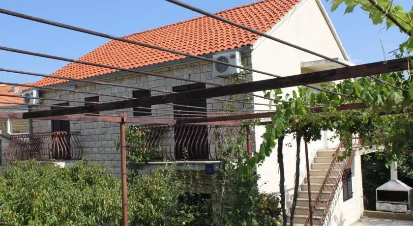 Rooms Adriatica Island Brač