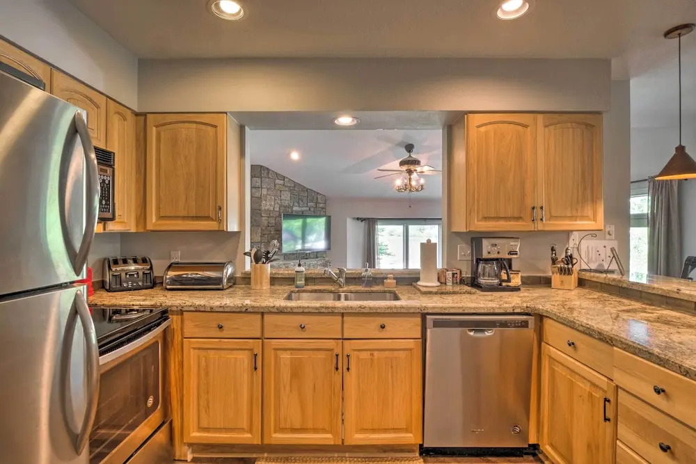 Walk to Ski Lift: Copper Mountain Home w/ Hot Tub