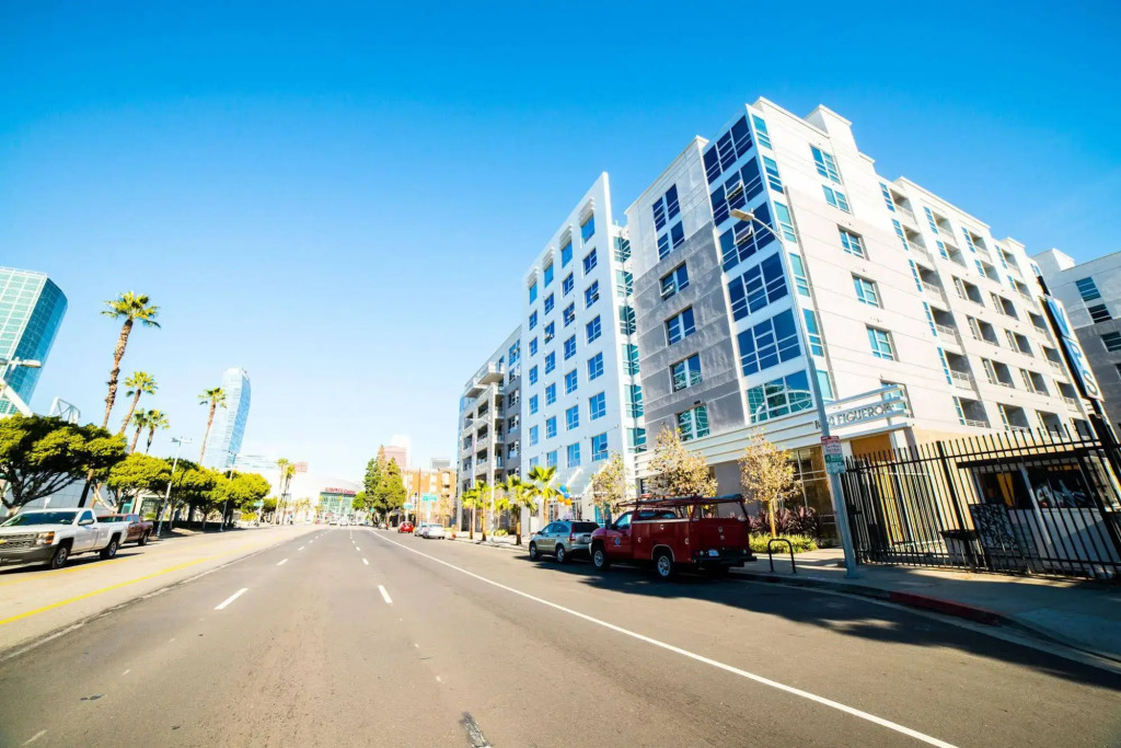 Downtown LA Live Suites