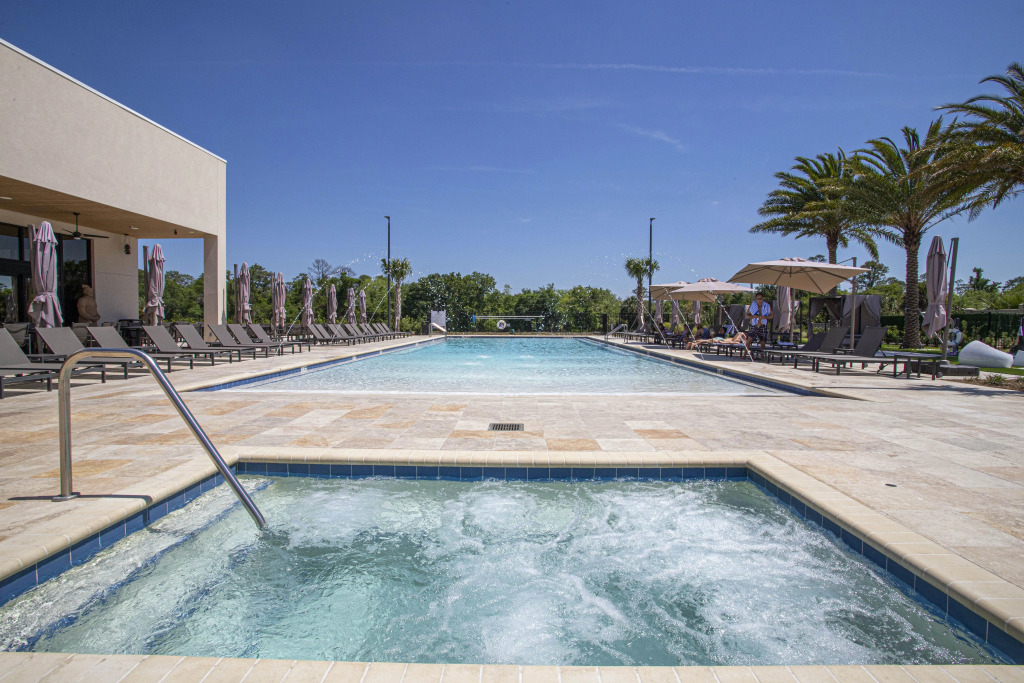 Stunning 4 Bd Bbq Close to Disney Magic Village Views 3049