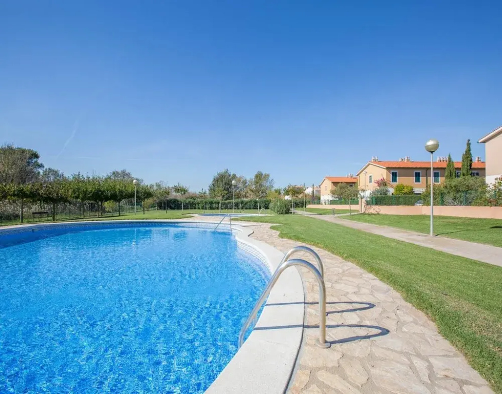 Villa in Pals Near Scenic Beach