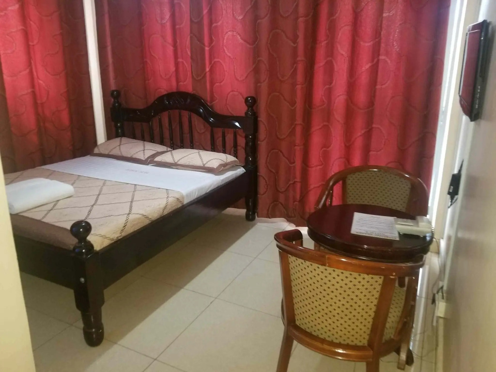 Hotel Hensek