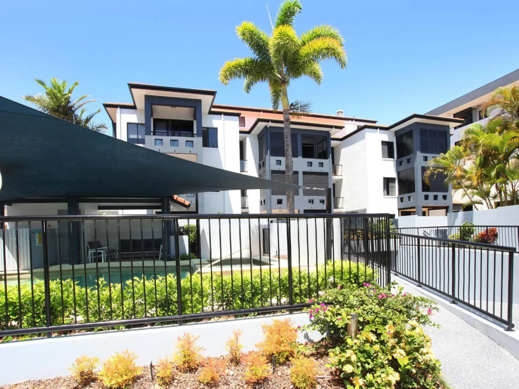 Kirribilli 13 - Two Bedroom Apartment with River View!