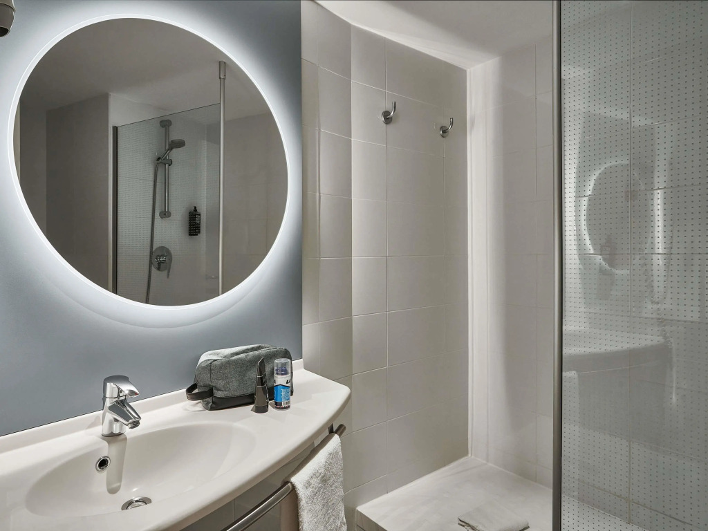 Ibis Barcelona Santa Coloma