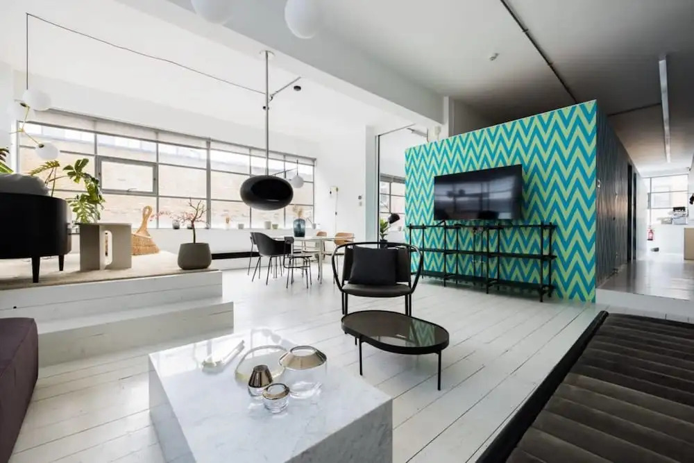 Bright Work Live Industrial Loft in Shoreditch
