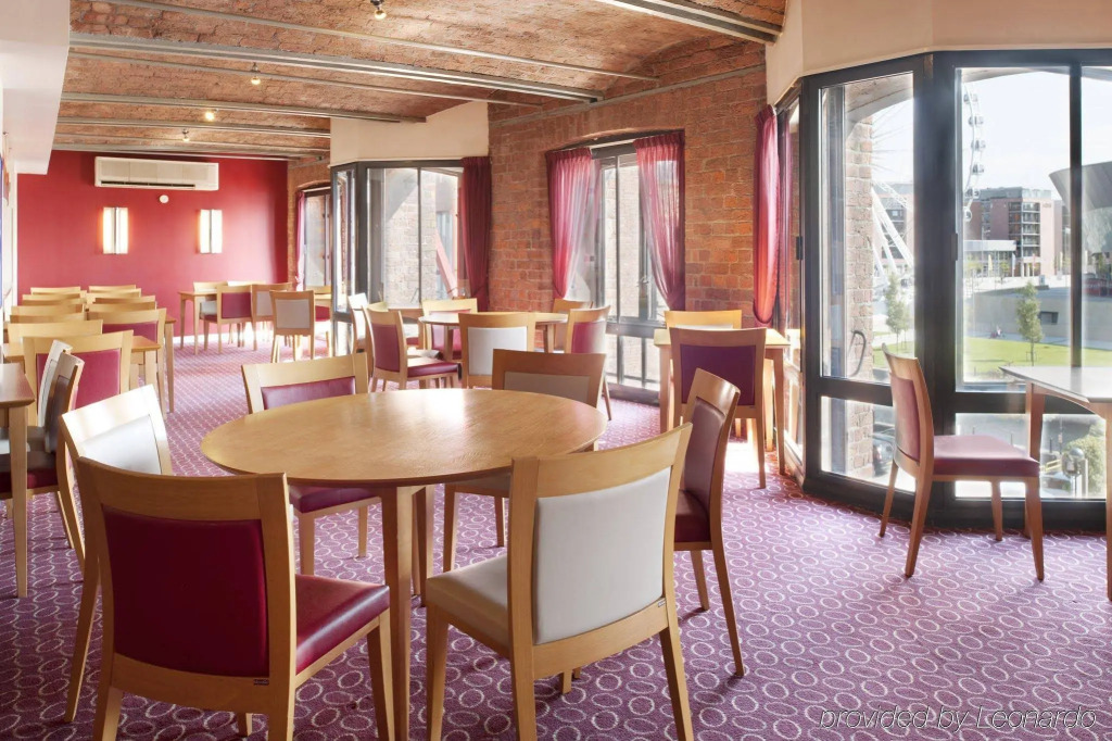 Holiday Inn Express Liverpool-Albert Dock by IHG