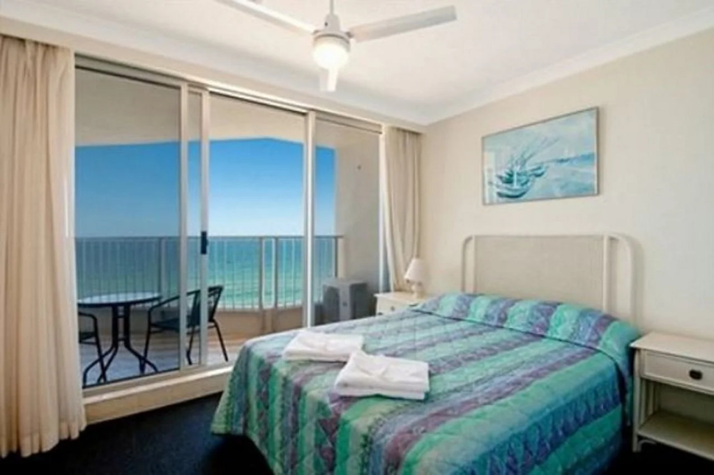 Beachside Tower Apartments