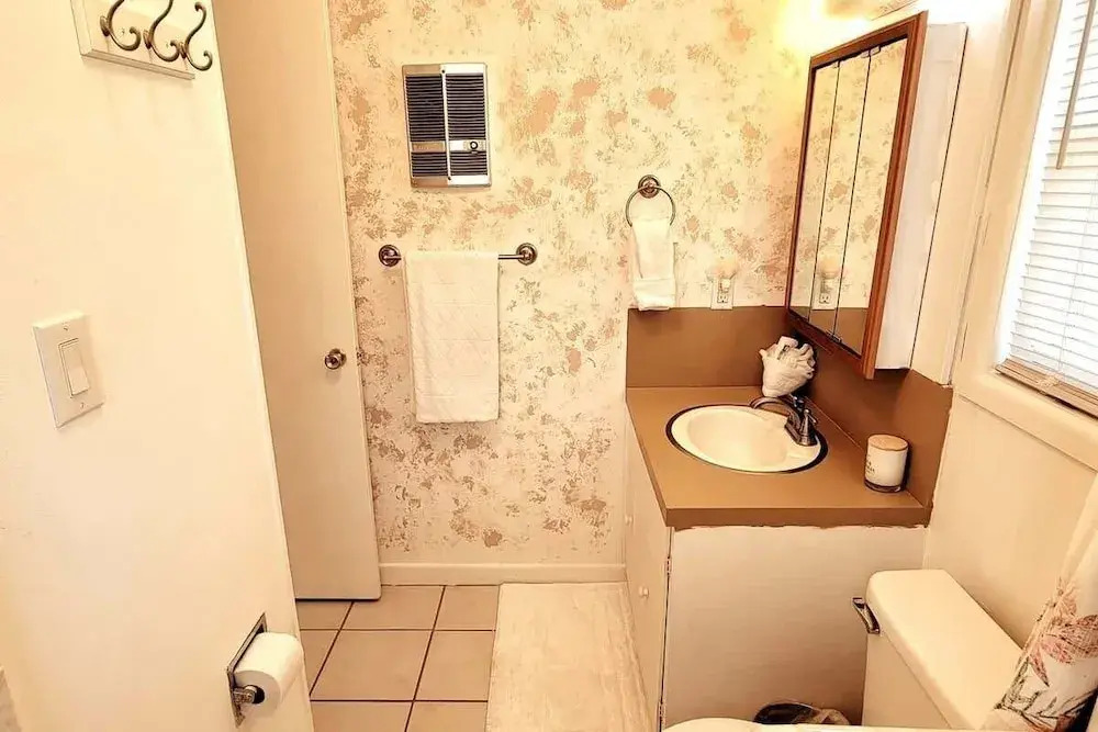 Madre Azul Bay House 3 Bedroom Home