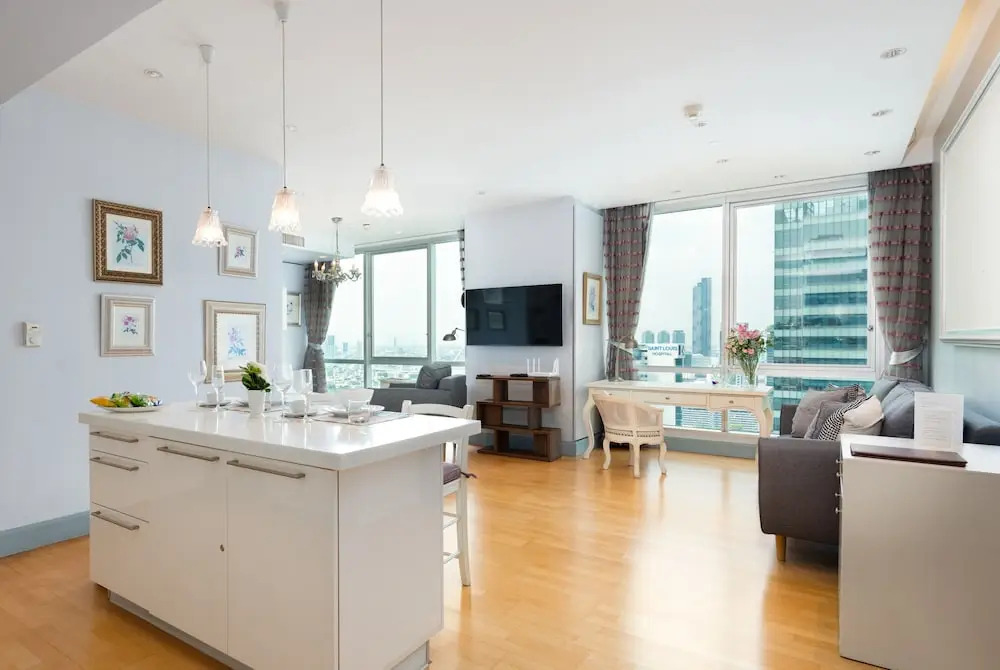 Serviced 1 Bed Panoramic Skyvillas Check in 15h to 22h Only