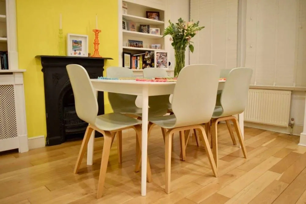 2 Bedroom House With Garden in Tooting