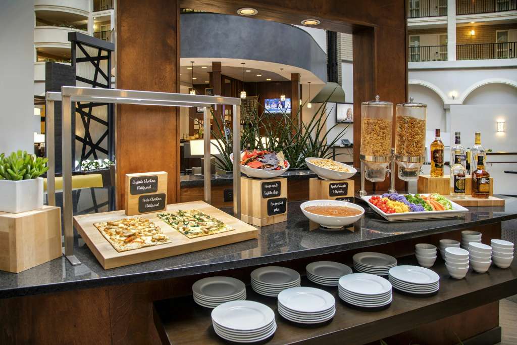 Embassy Suites Dallas - Park Central Area