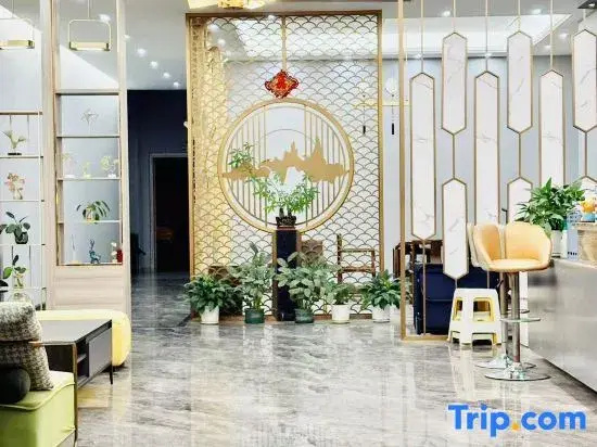 Takhang Hotel
