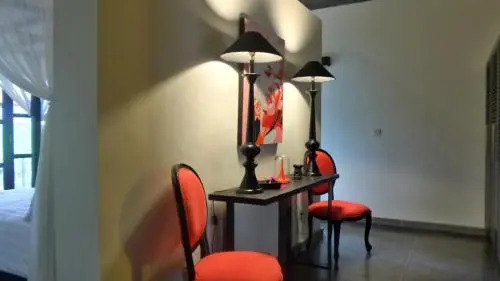Rouge - Private Villa Condense