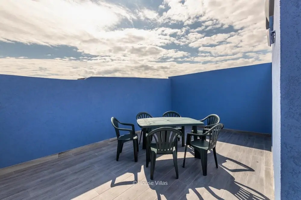 Blue House in Avola With 1 Bedrooms and 1 Bathrooms